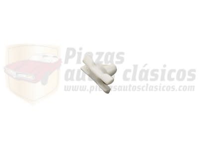 Grapa moldura lateral Seat 850E, 124 y 1430 OEM: ED59004200