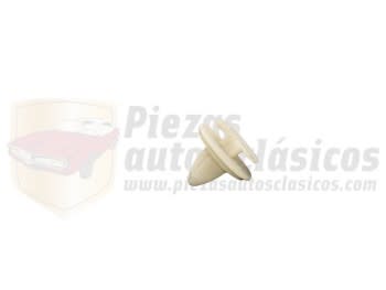 Grapa fijación tapizado Seat OEN: GA59018000