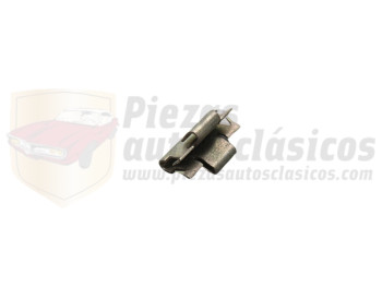Grapa Moldura Lateral Radiador Seat 1500 y Moldura Recta Faro 1500 Moderno Ref: CB59032100