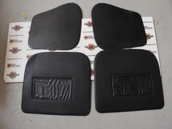Juego paneles tapizados negro Renault Gordini antiguo stock (puede presentar desperfectos, ver fotos)